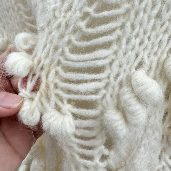 One On One Revolve Alpaca Popcorn Cable Knit Sweater Sz 1/Small Ivory Cottage ** - Picture 4 of 14